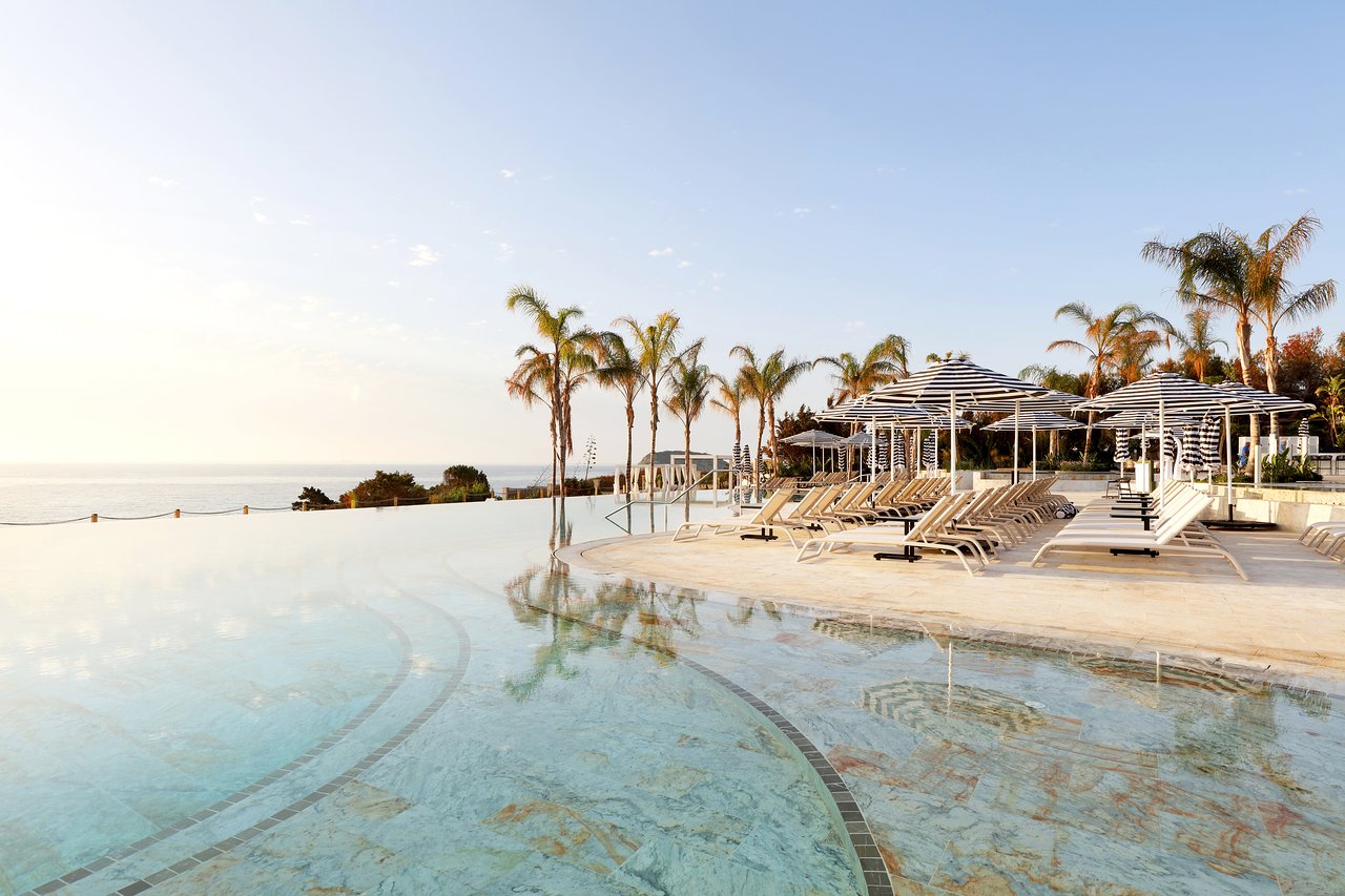 Bless Hotel Ibiza - un oasis de lujo en la playa - https://www.hotelmiradoribiza.com/en/hotel