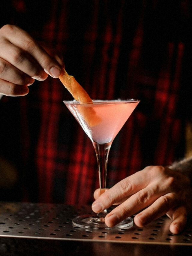 The Cosmopolitan Cocktail