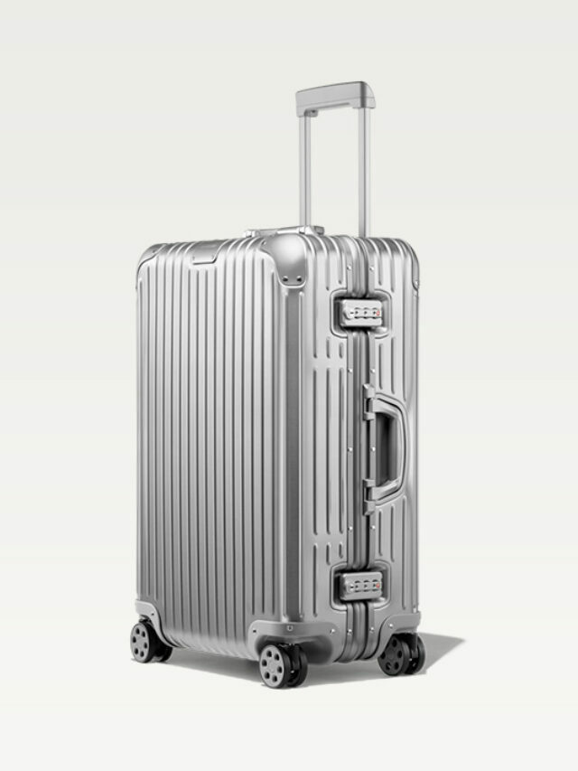 The Ultimate Luggage Sets Guide 2022
