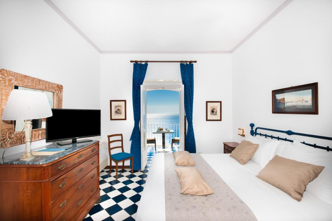 Best Hotels in Amalfi Coast Grand Tritone