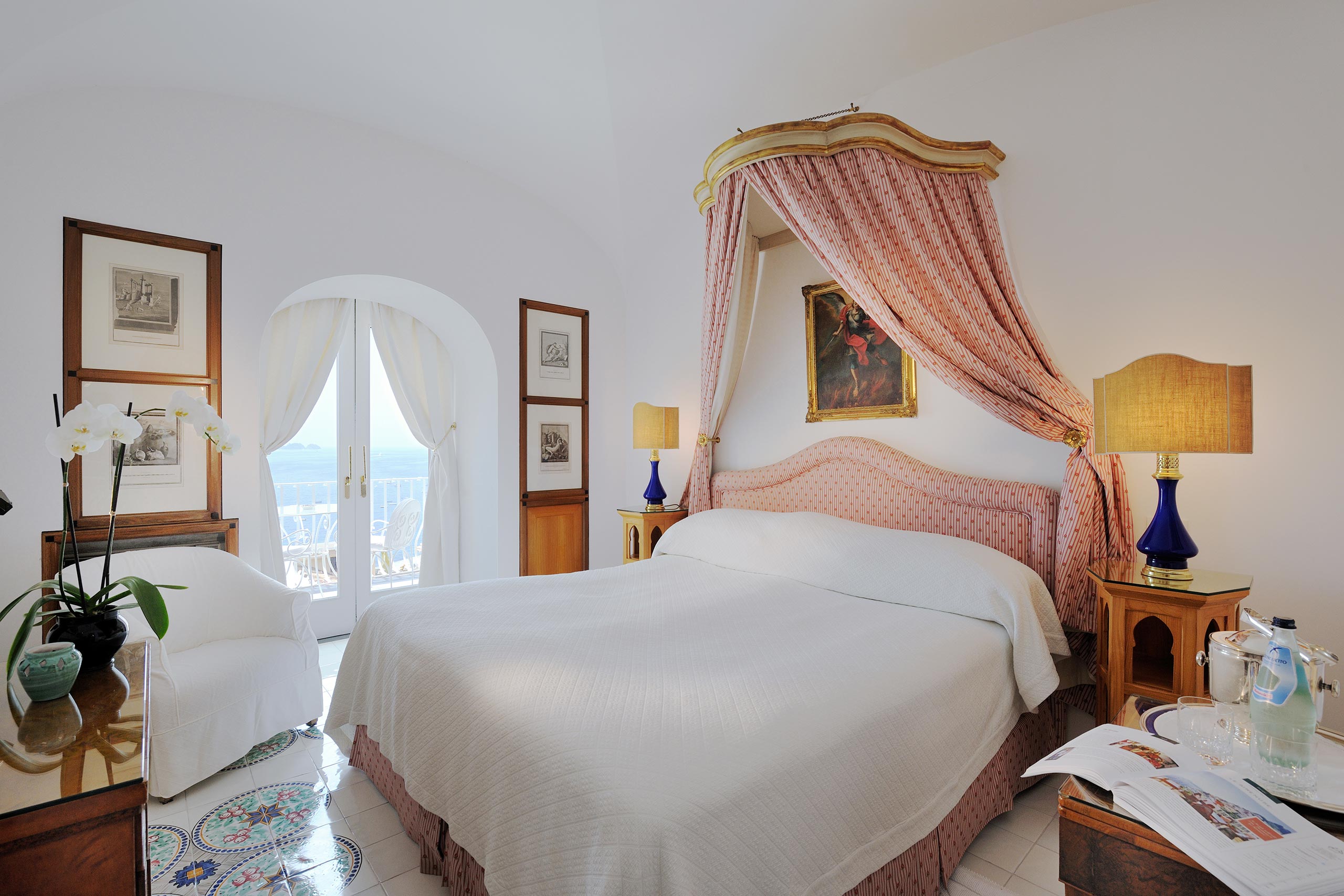Best Hotels in Amalfi Coast Sirenuse Hotel
