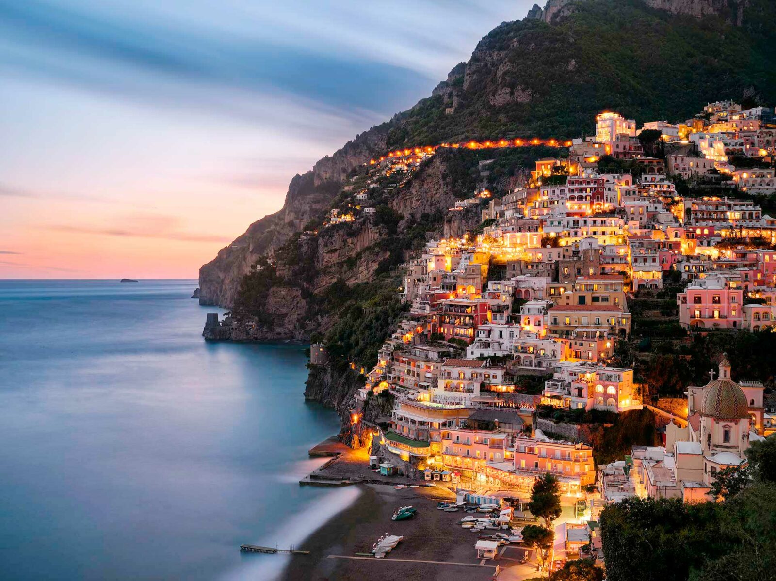 Best Hotels on the Amalfi Coast (Photo by Sebastian Leonhardt on Unsplash)