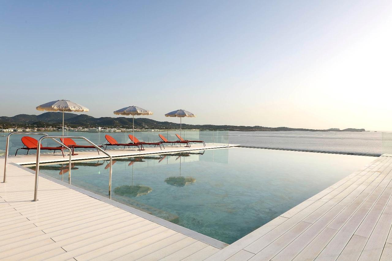 Best Hotels in Ibiza - TRS Hotel 