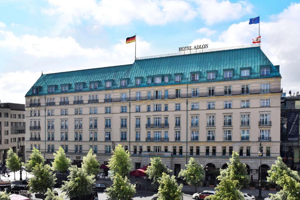 Adlon Kempinski - Ein legendäres 5-Sterne-Hotel in Berlin