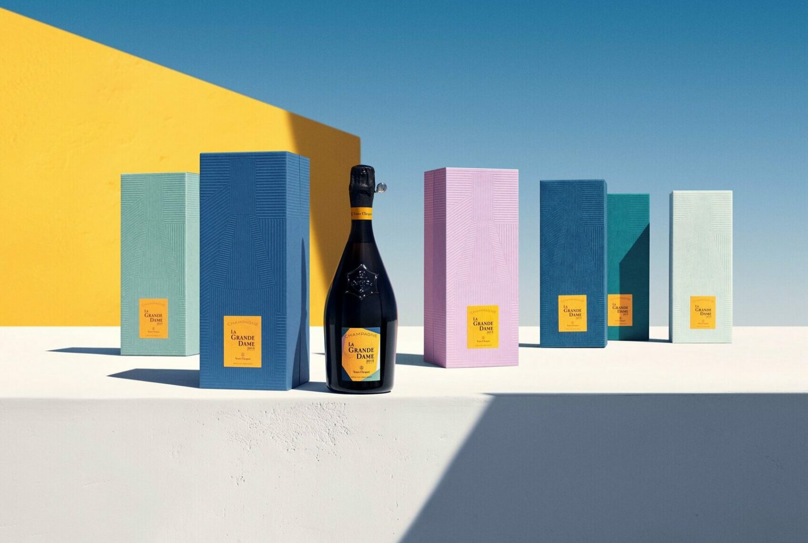Veuve Clicquot LA Grande Dame Champagne 2015